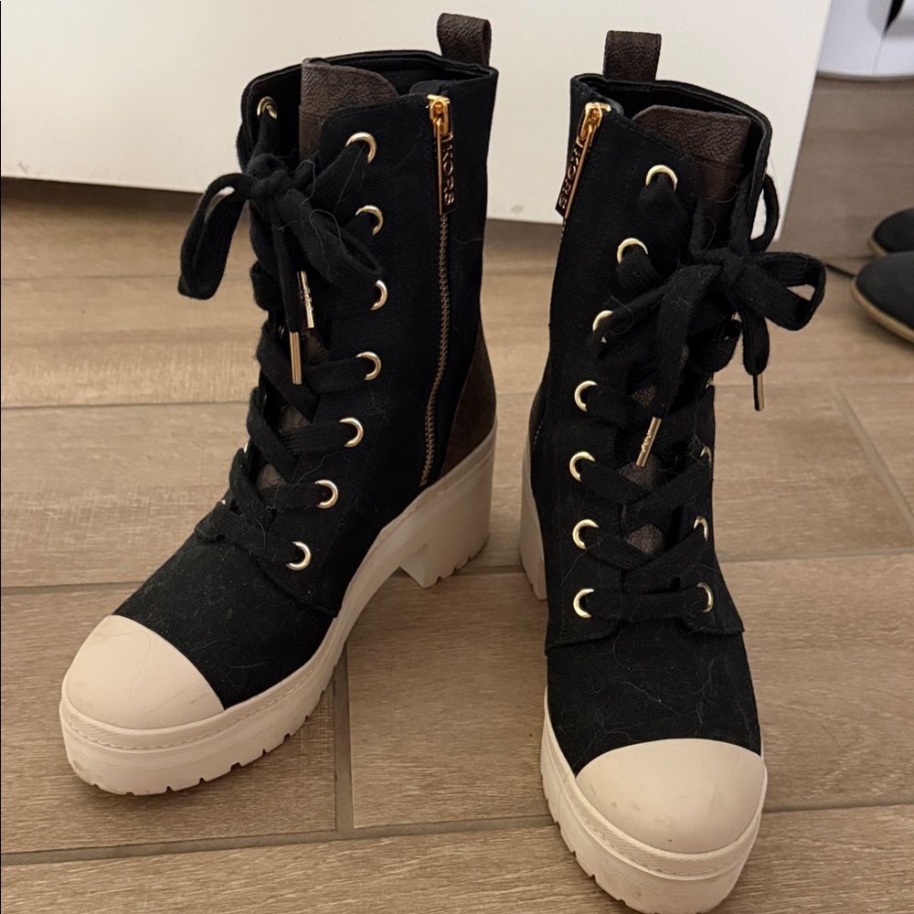 Nordstrom Black and Cream Lace-Up Women's Boots